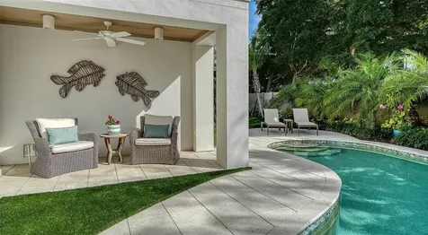 5005 Gulf Of Mexico Drive Longboat Key FL 34228