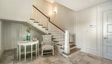 5005 Gulf Of Mexico Drive Longboat Key FL 34228