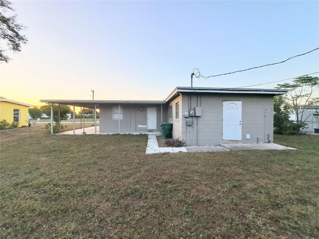 3934 Conway Boulevard Port Charlotte FL 33952