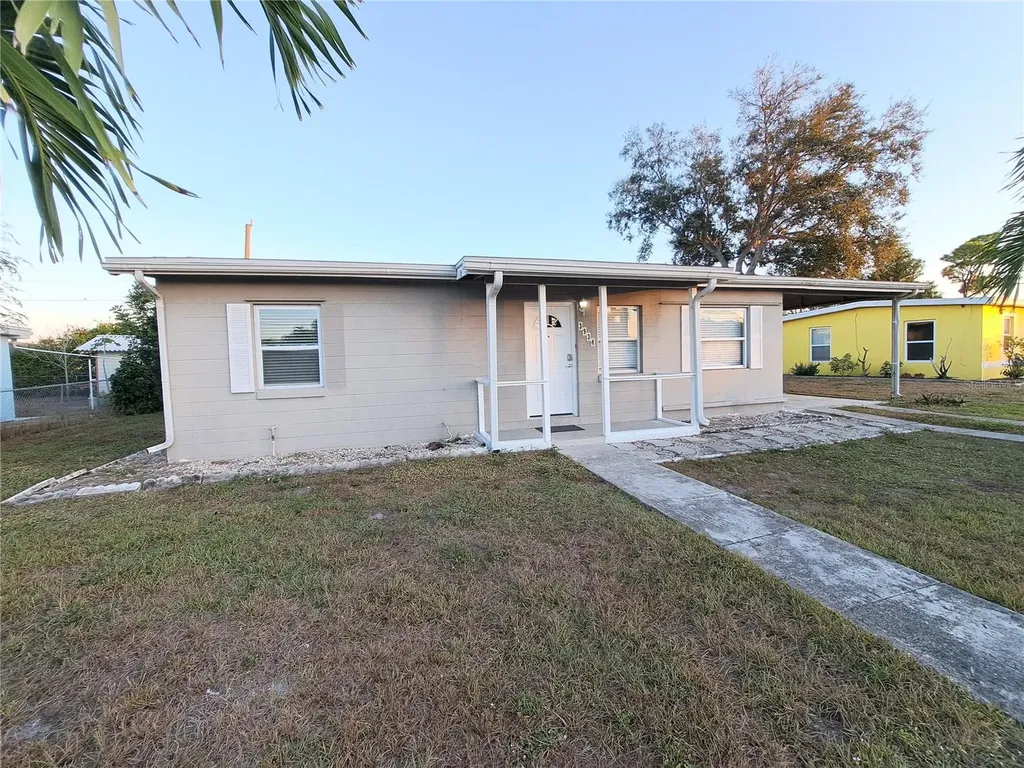 3934 Conway Boulevard Port Charlotte FL 33952