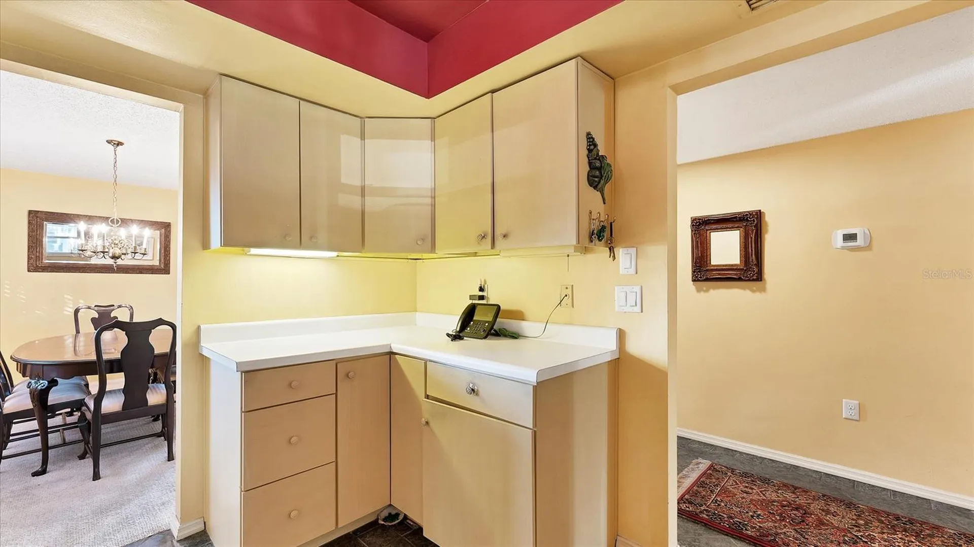 3823 Glen Oaks Drive E Sarasota FL 34232
