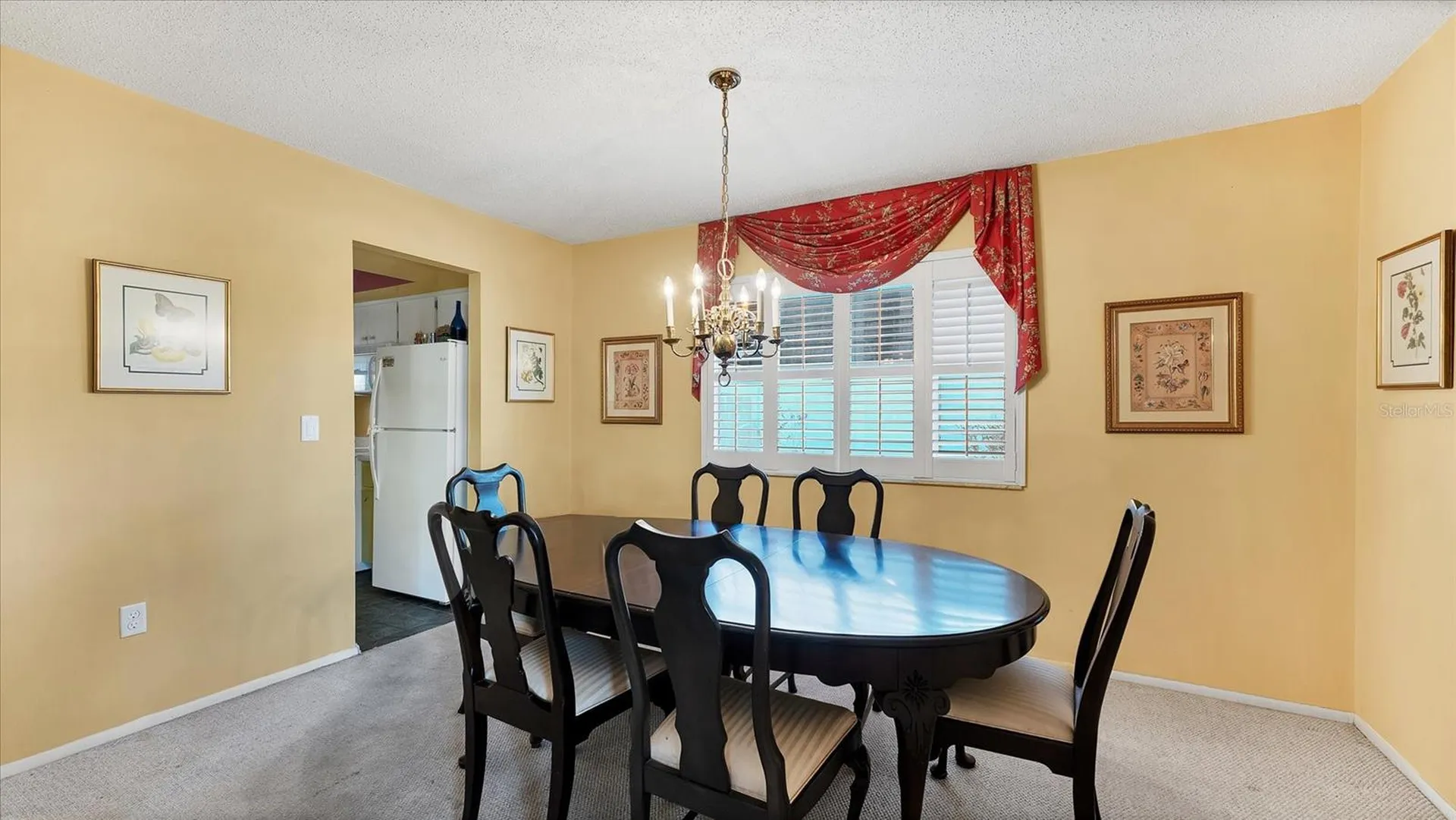 3823 Glen Oaks Drive E Sarasota FL 34232