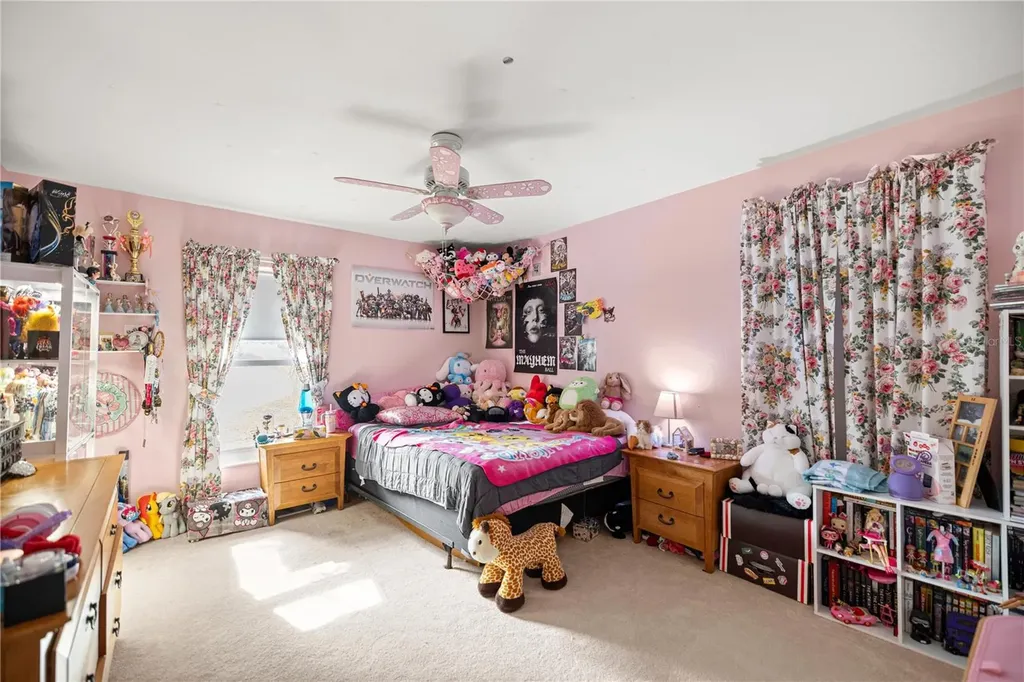 9825 SW 202 Avenue Road Dunnellon FL 34431