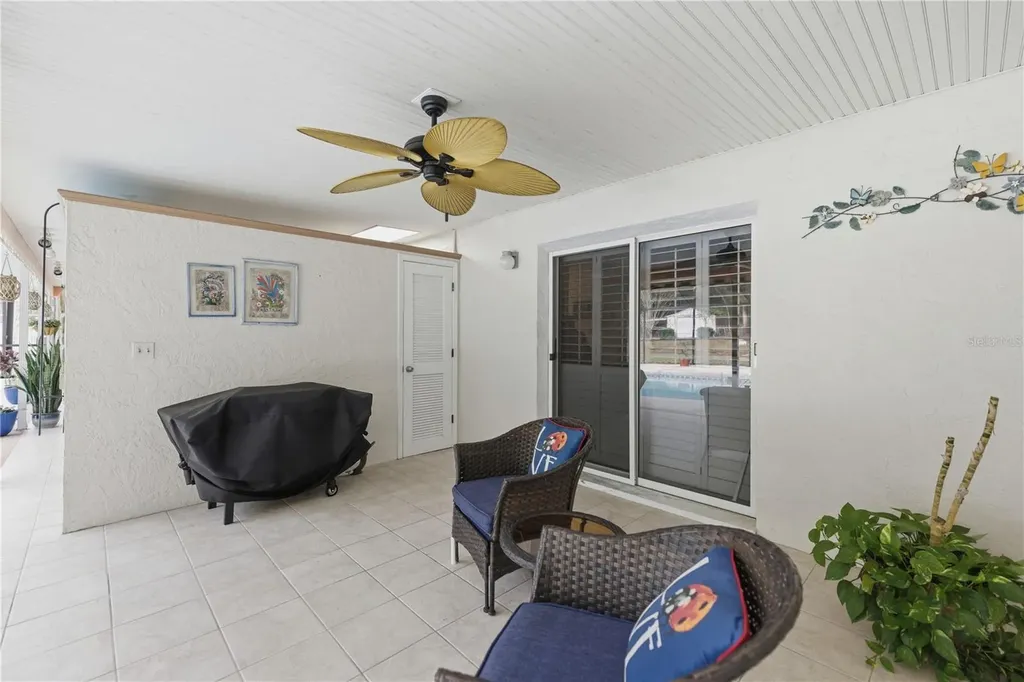 9825 SW 202 Avenue Road Dunnellon FL 34431