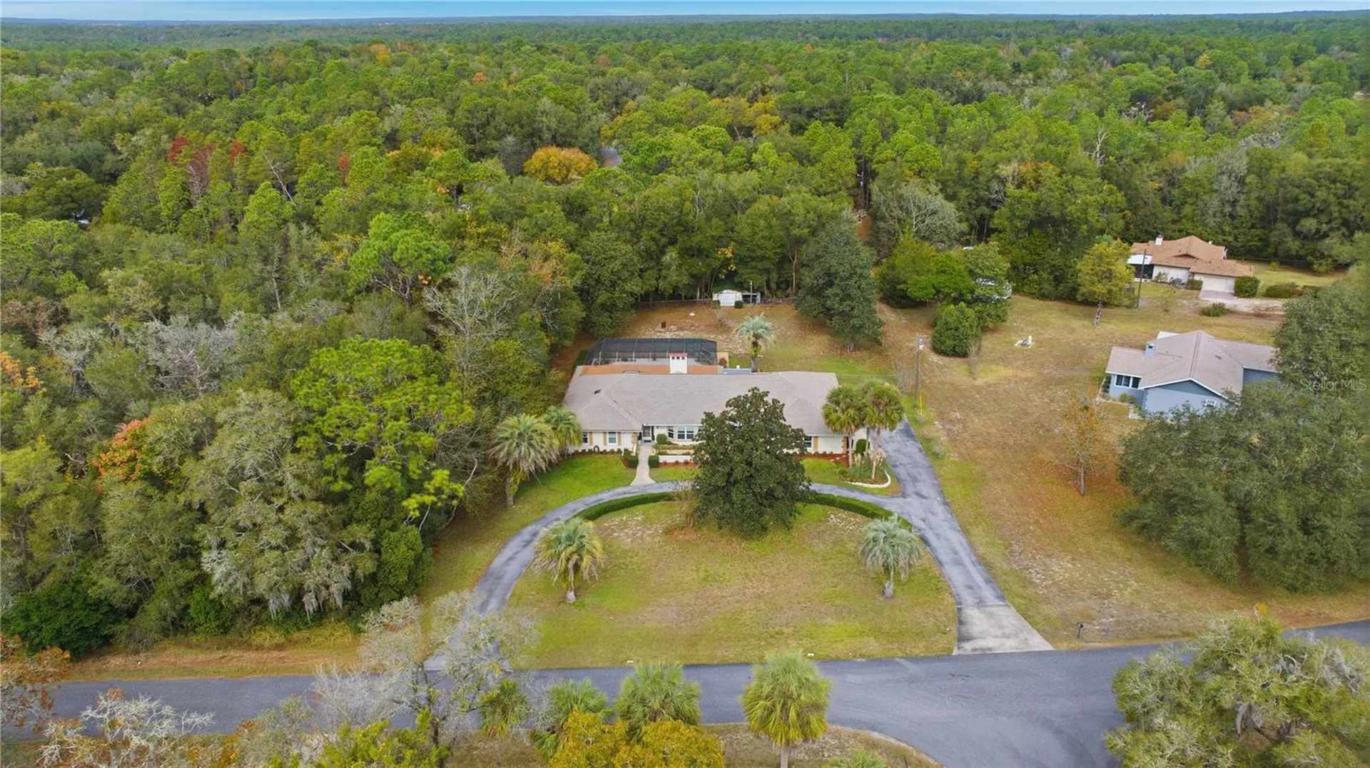 9825 SW 202 Avenue Road Dunnellon FL 34431