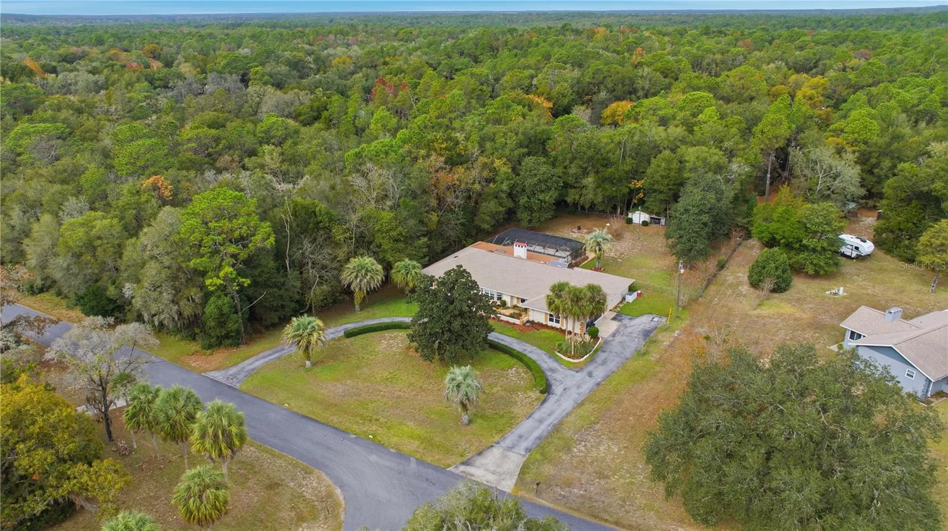 9825 SW 202 Avenue Road Dunnellon FL 34431