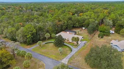 9825 SW 202 Avenue Road Dunnellon FL 34431