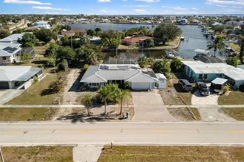 105 Cousley Drive SE Port Charlotte FL 33952