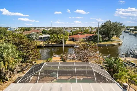 105 Cousley Drive SE Port Charlotte FL 33952