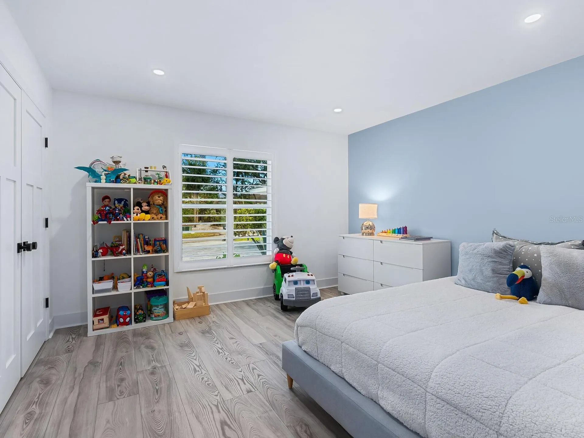 749 Tropical Circle Sarasota FL 34242