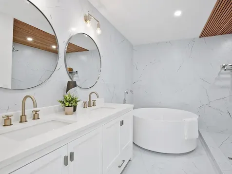 749 Tropical Circle Sarasota FL 34242