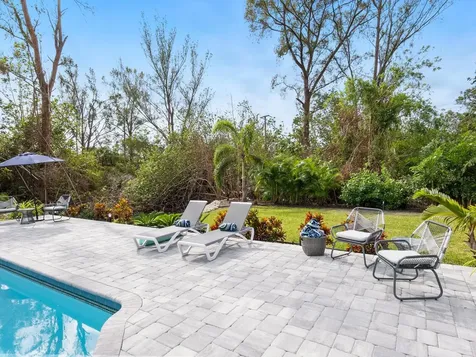 749 Tropical Circle Sarasota FL 34242