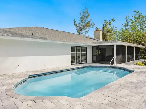 749 Tropical Circle Sarasota FL 34242