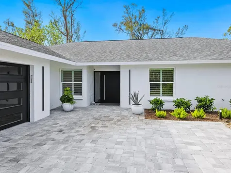 749 Tropical Circle Sarasota FL 34242