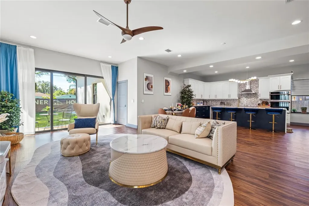 6325 11th Avenue S Gulfport FL 33707