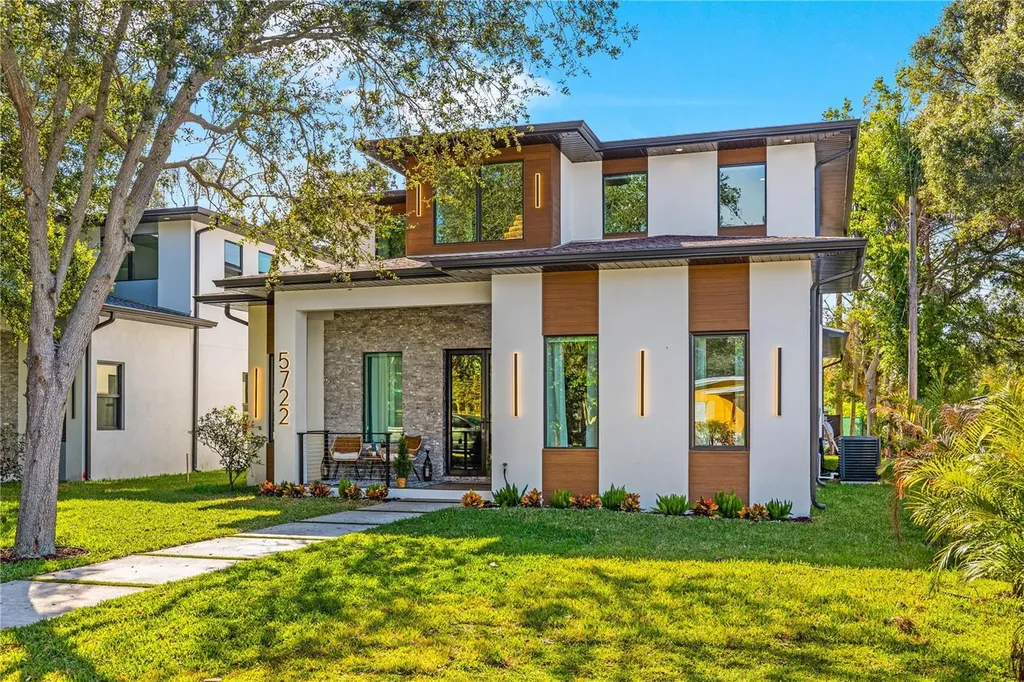 6325 11th Avenue S Gulfport FL 33707