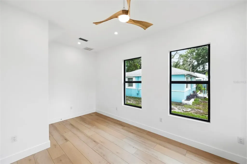 6325 11th Avenue S Gulfport FL 33707