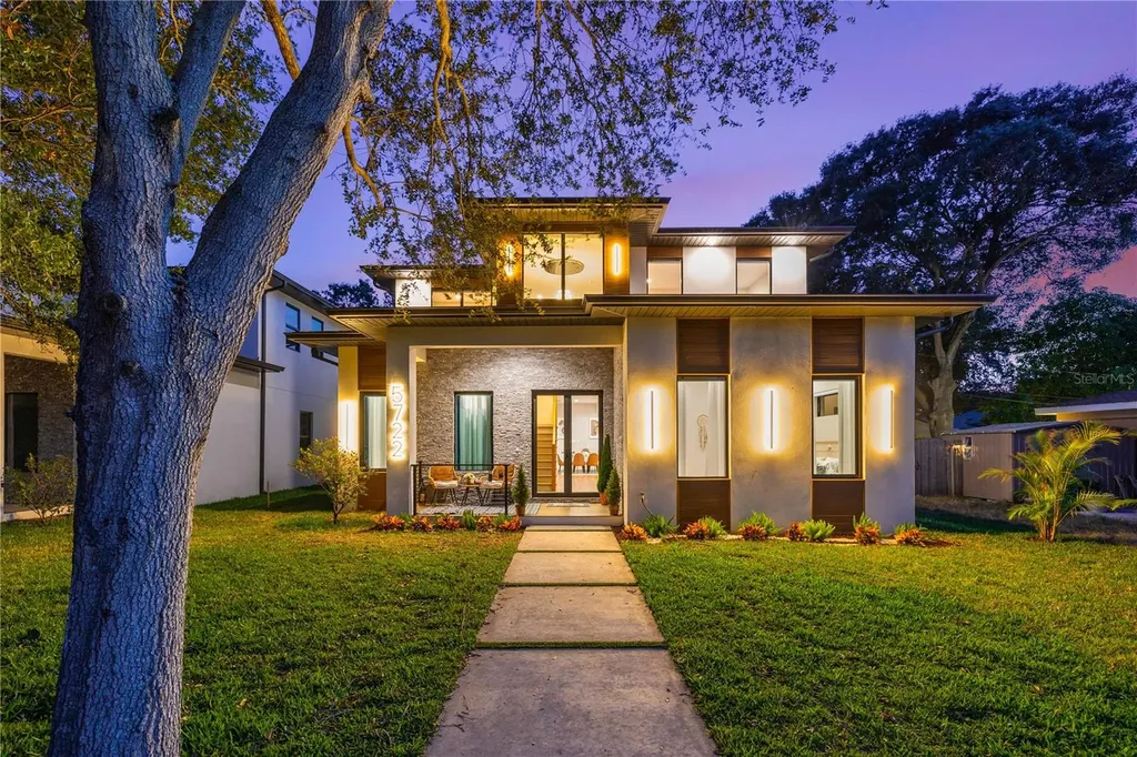 6325 11th Avenue S Gulfport FL 33707