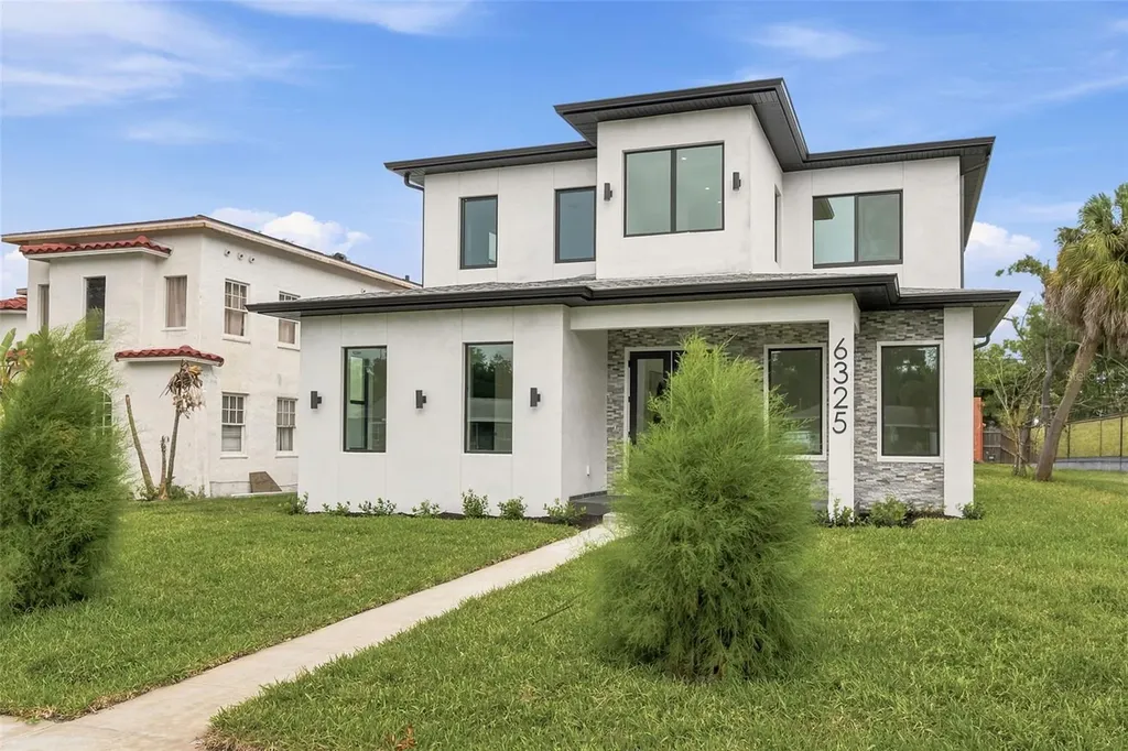 6325 11th Avenue S Gulfport FL 33707
