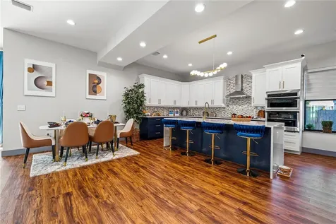 6325 11th Avenue S Gulfport FL 33707