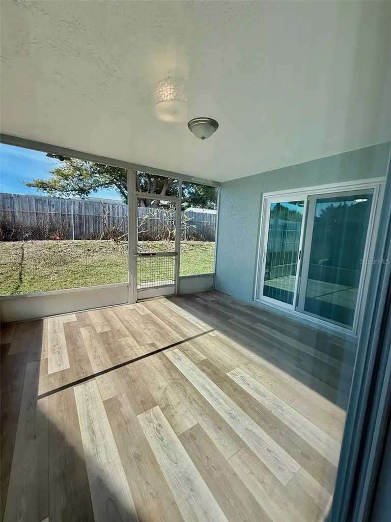 9105 Ledgestone Lane Port Richey FL 34668