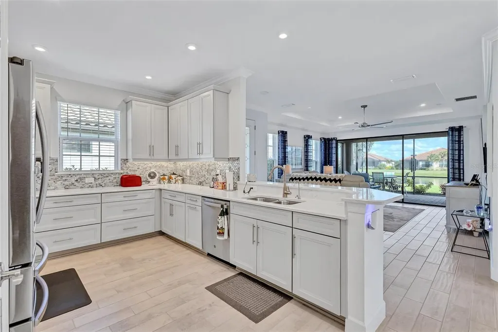 4727 Motta Court Bradenton FL 34211