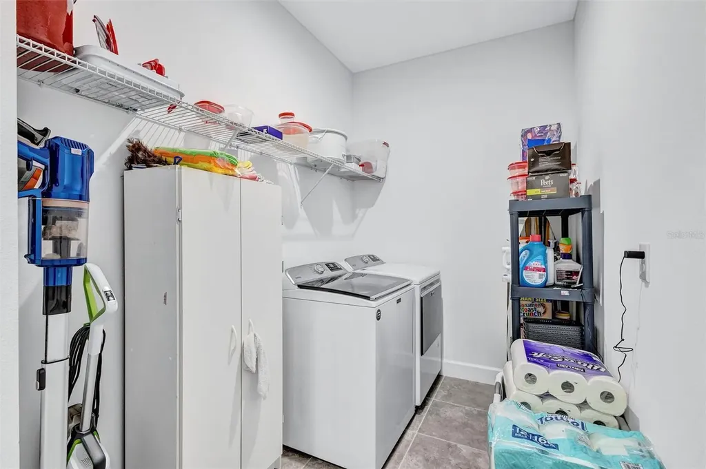 4727 Motta Court Bradenton FL 34211