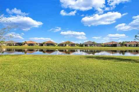 4727 Motta Court Bradenton FL 34211