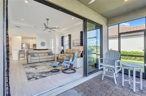 4727 Motta Court Bradenton FL 34211