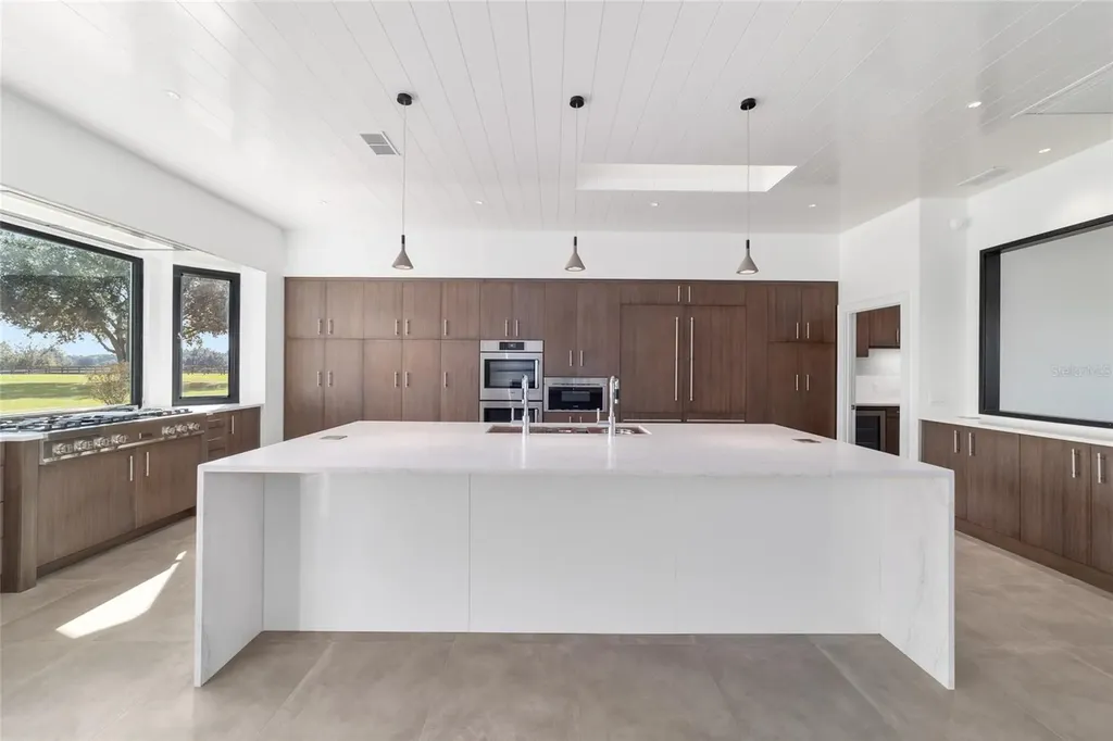 11407 N Magnolia Avenue Ocala FL 34475