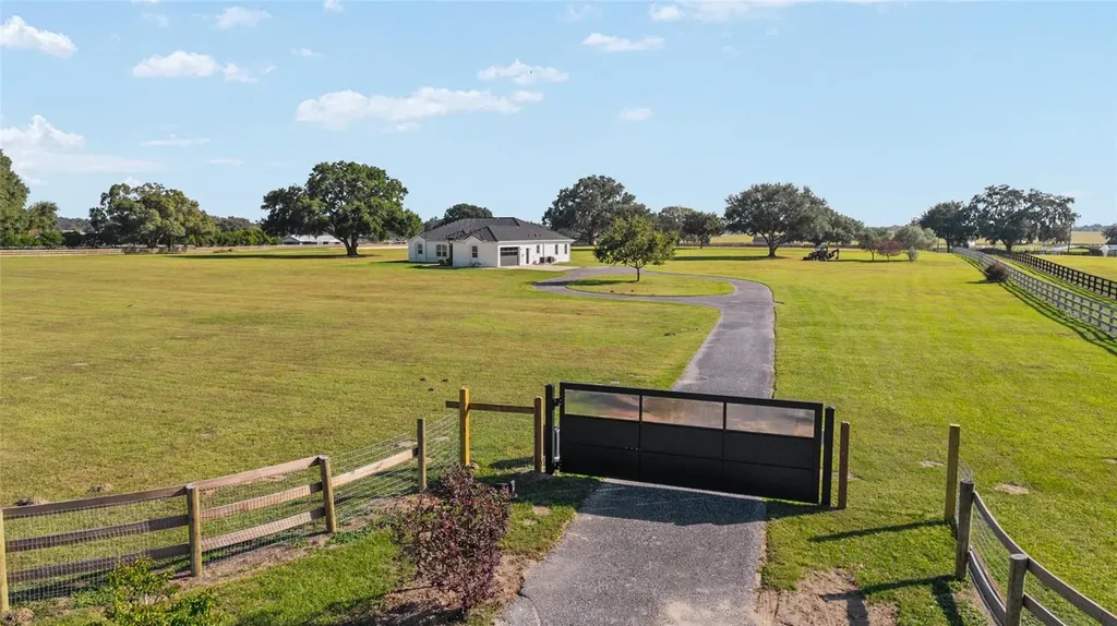 11407 N Magnolia Avenue Ocala FL 34475