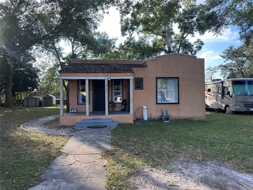 1910 William Clark Avenue Sanford FL 32771