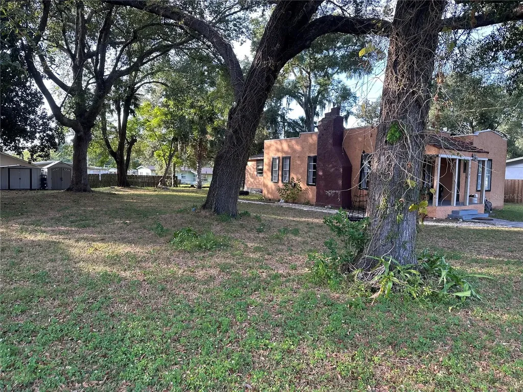 1910 William Clark Avenue Sanford FL 32771