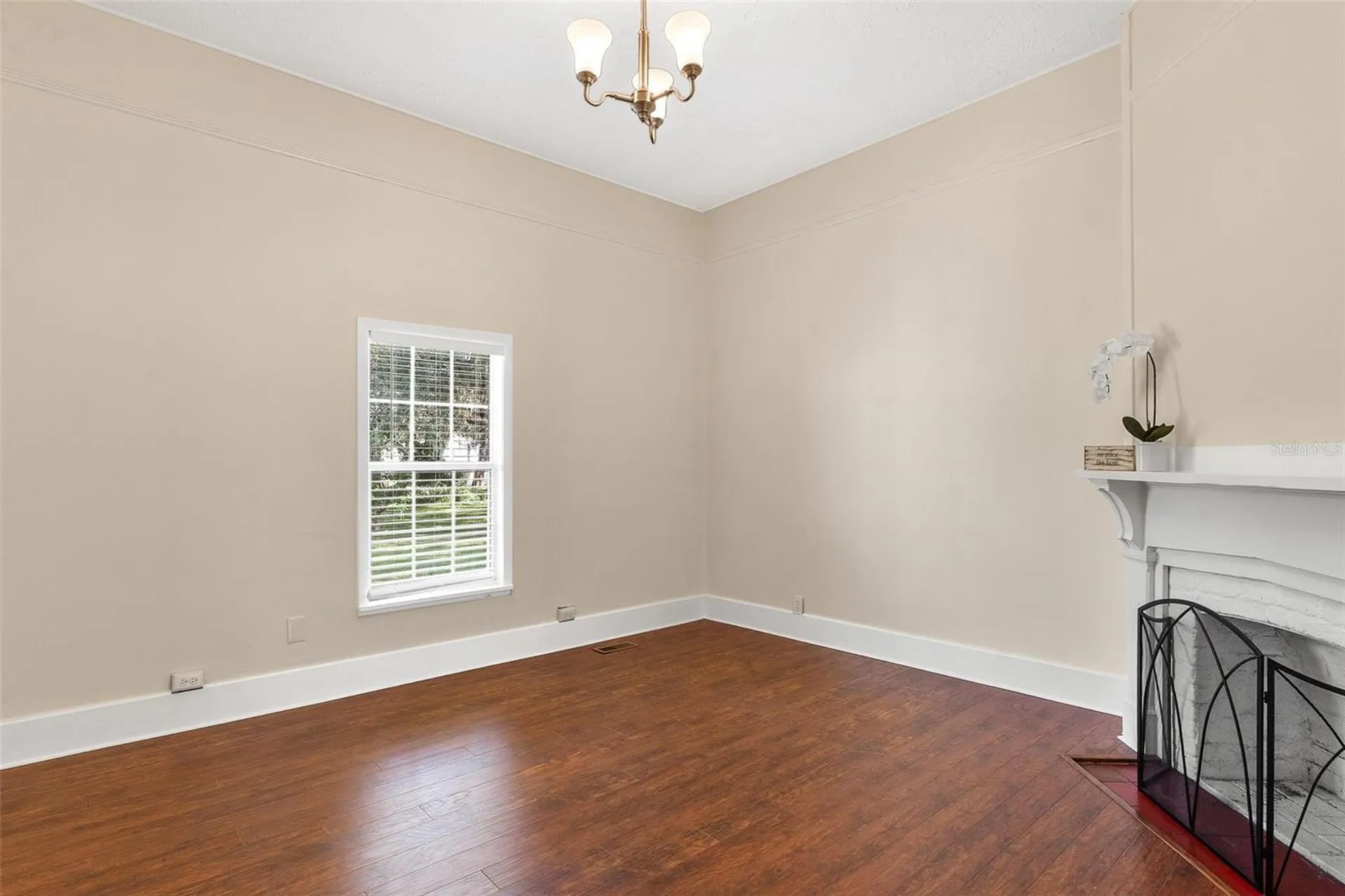 229 W Mcclendon Street Lady Lake FL 32159