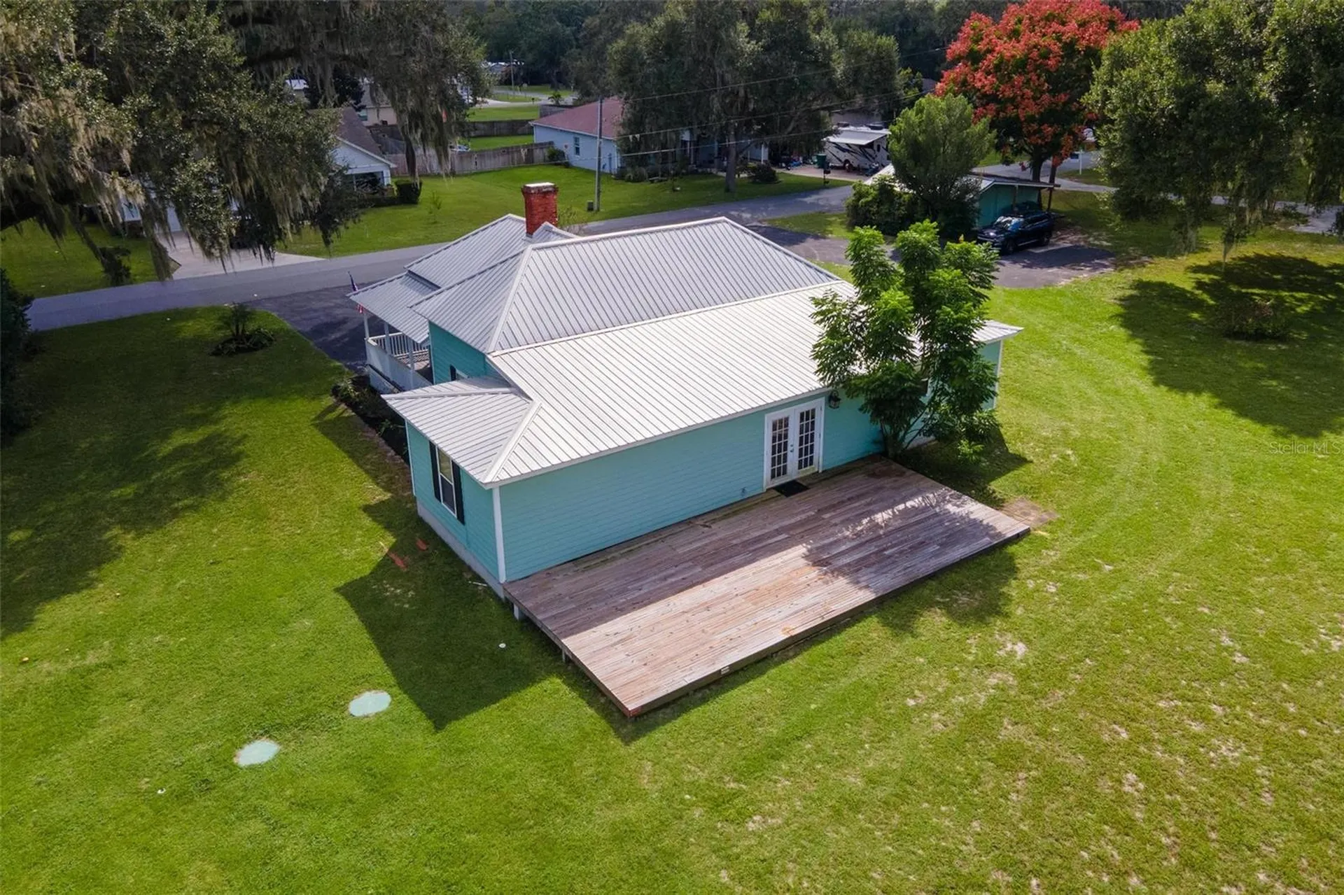 229 W Mcclendon Street Lady Lake FL 32159