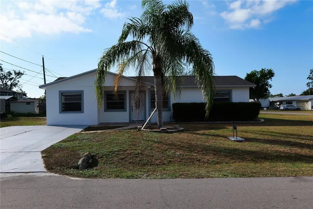 4607 5th Avenue W Palmetto FL 34221