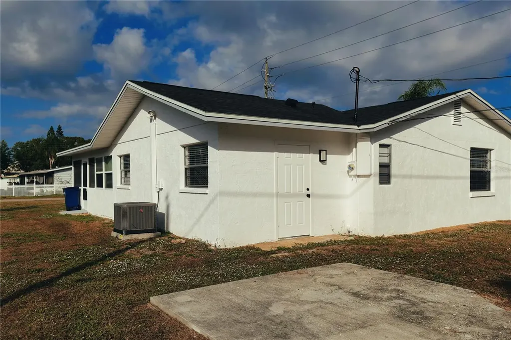 4607 5th Avenue W Palmetto FL 34221