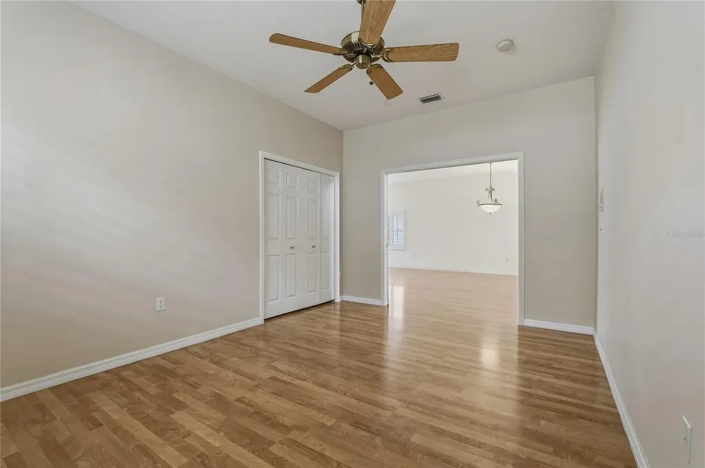 1160 Lindenwood Drive Tarpon Springs FL 34688