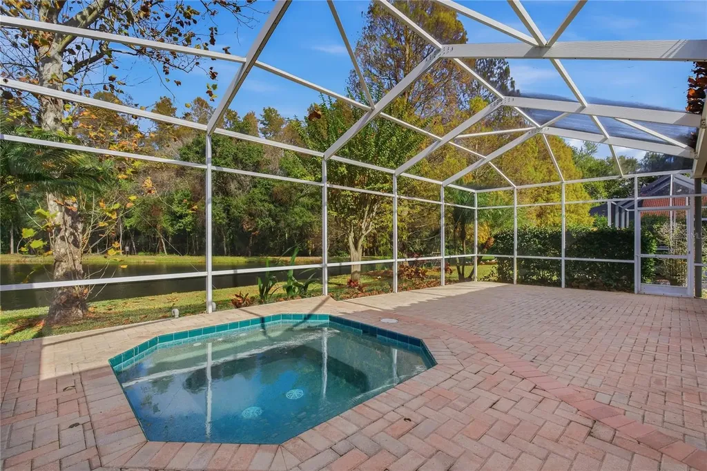 1160 Lindenwood Drive Tarpon Springs FL 34688