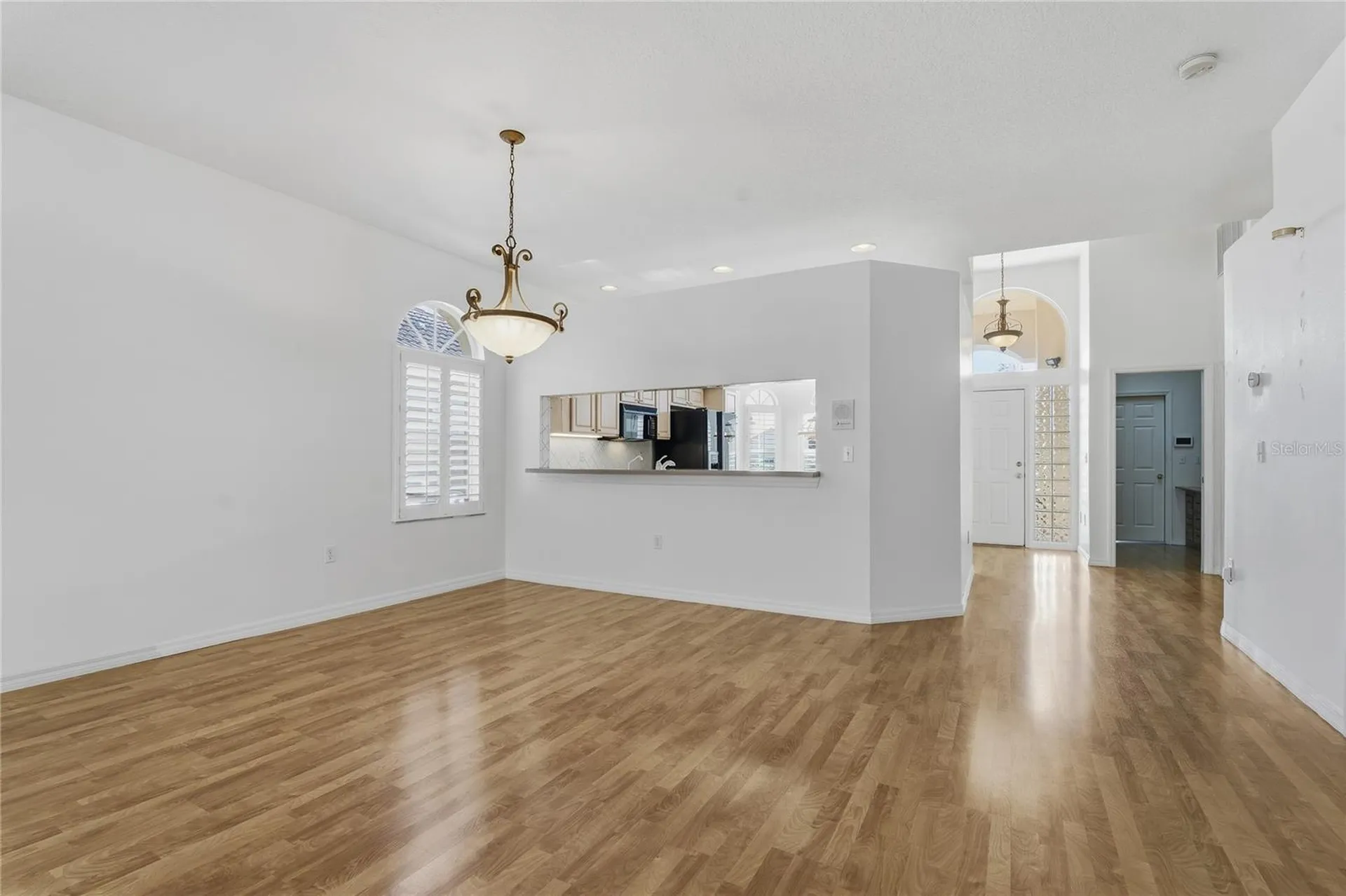 1160 Lindenwood Drive Tarpon Springs FL 34688
