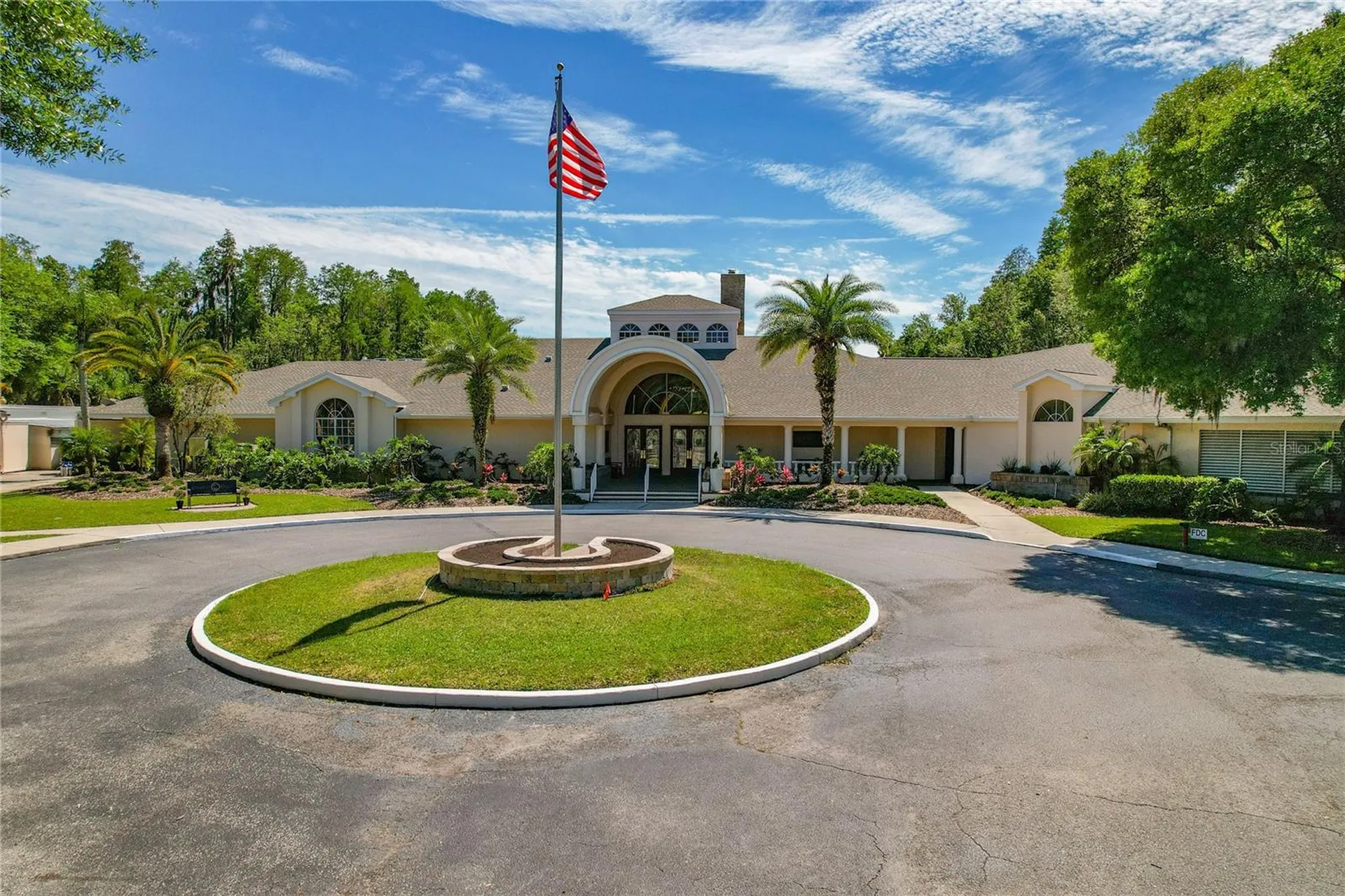 1160 Lindenwood Drive Tarpon Springs FL 34688