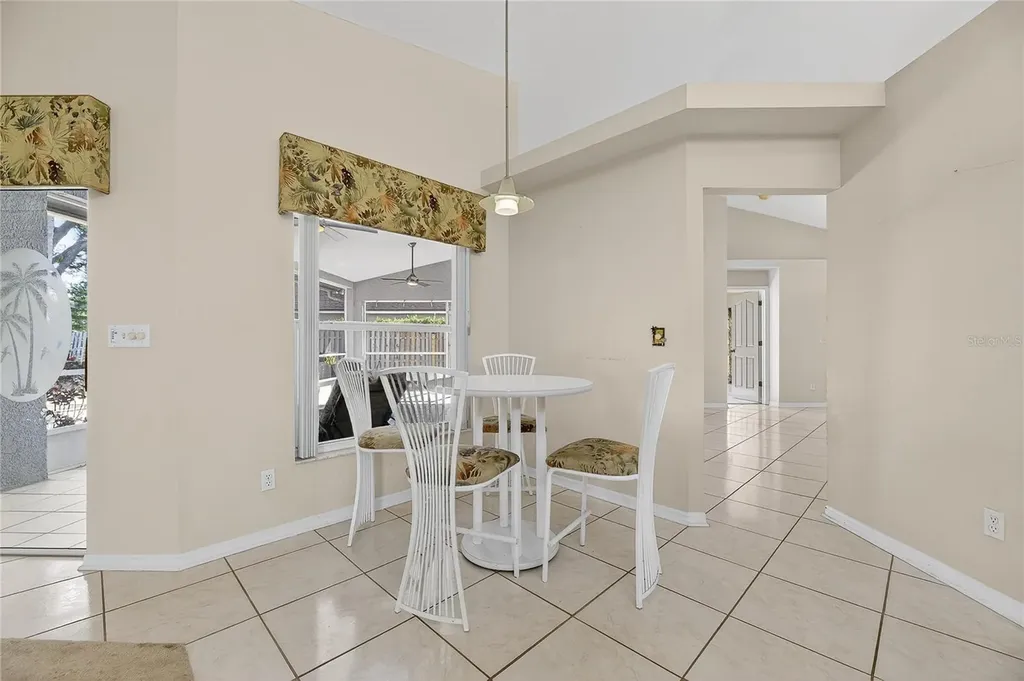 16604 Lake Heather Drive Tampa FL 33618