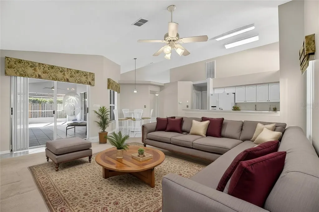 16604 Lake Heather Drive Tampa FL 33618