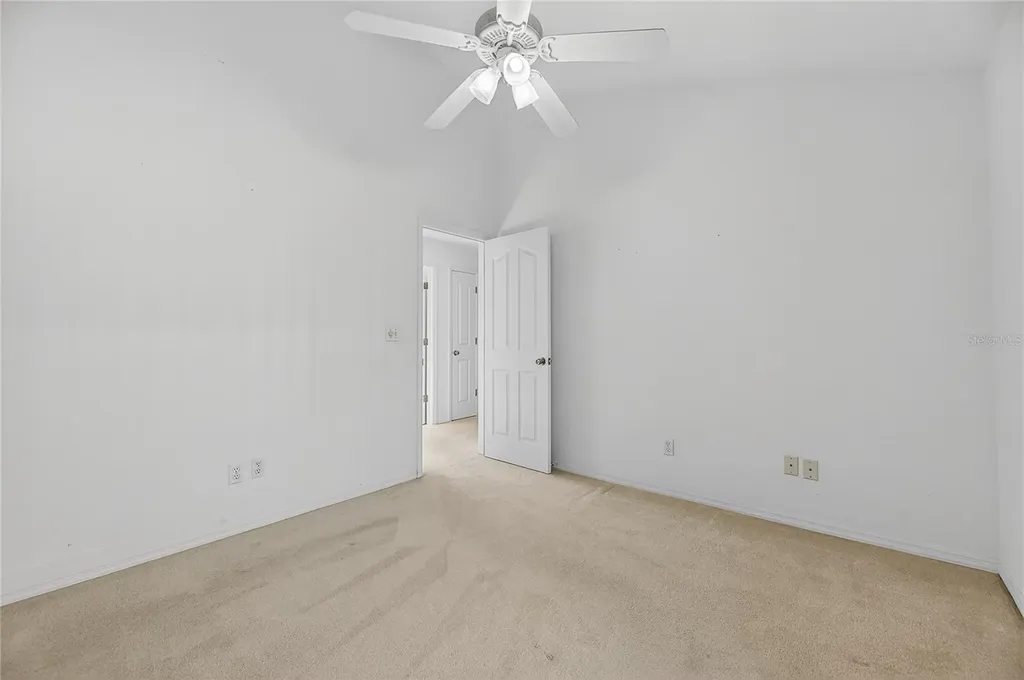 16604 Lake Heather Drive Tampa FL 33618