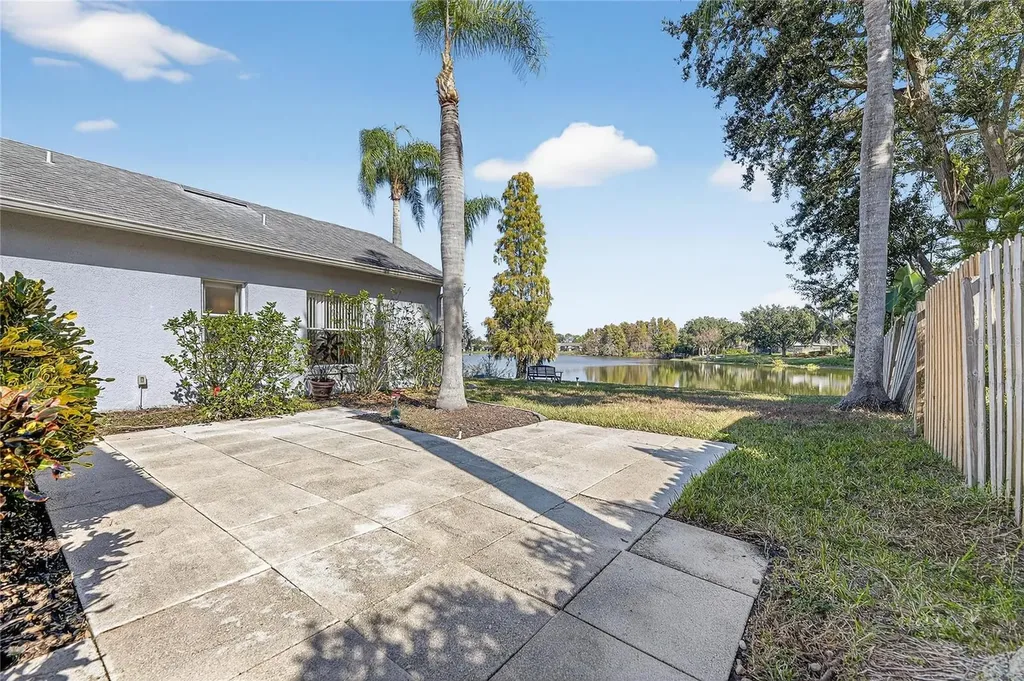 16604 Lake Heather Drive Tampa FL 33618