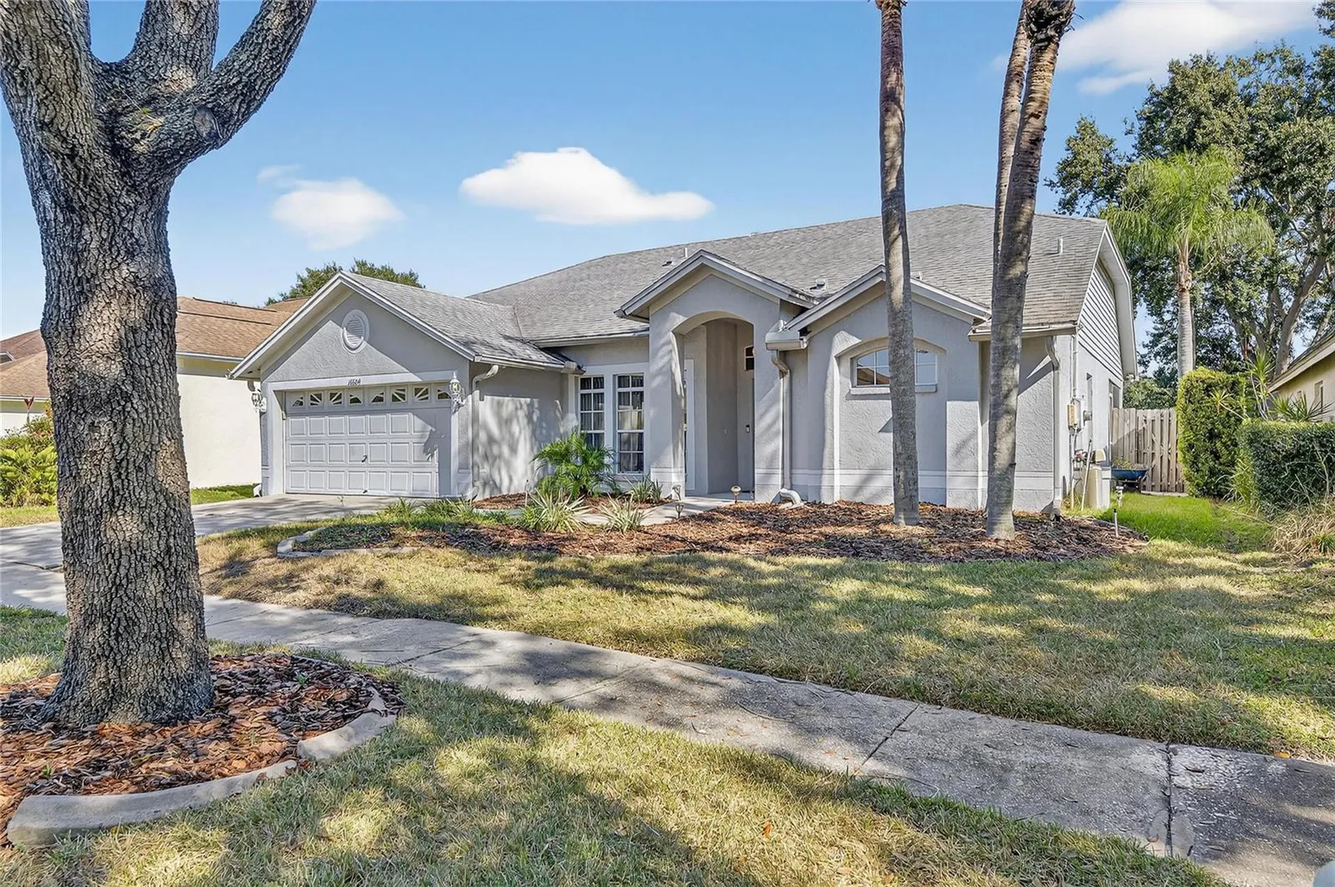 16604 Lake Heather Drive Tampa FL 33618