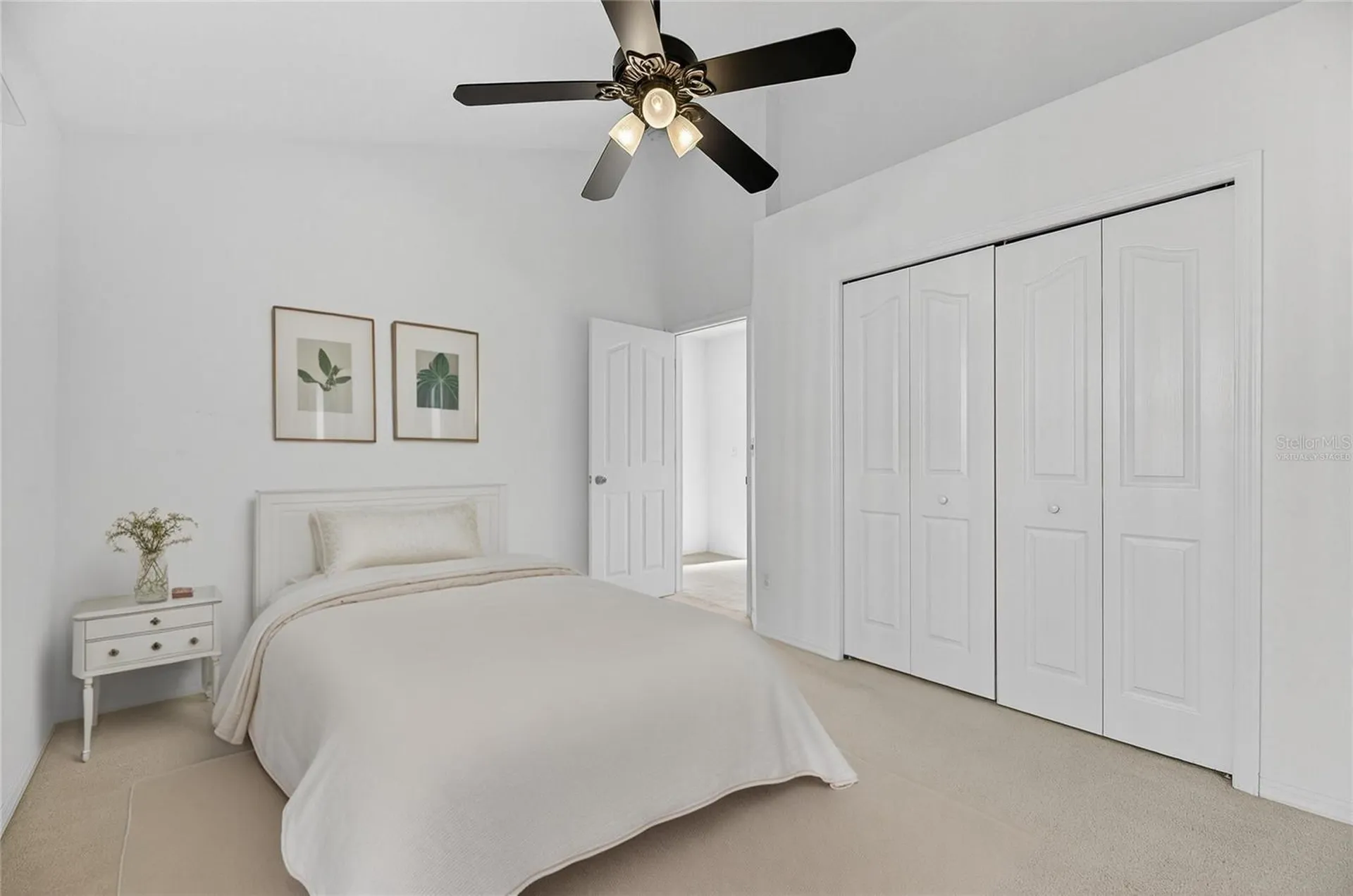 16604 Lake Heather Drive Tampa FL 33618