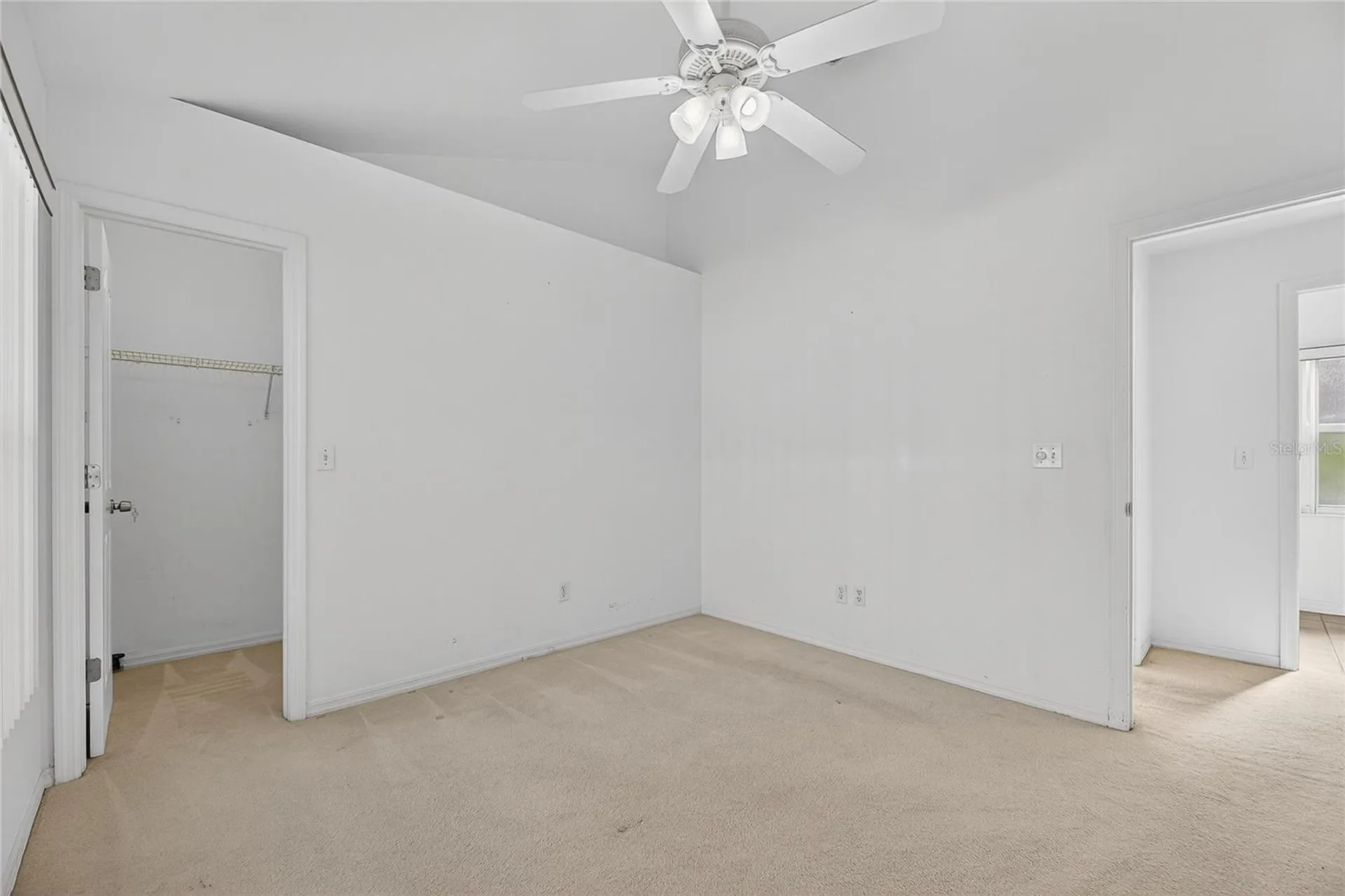 16604 Lake Heather Drive Tampa FL 33618
