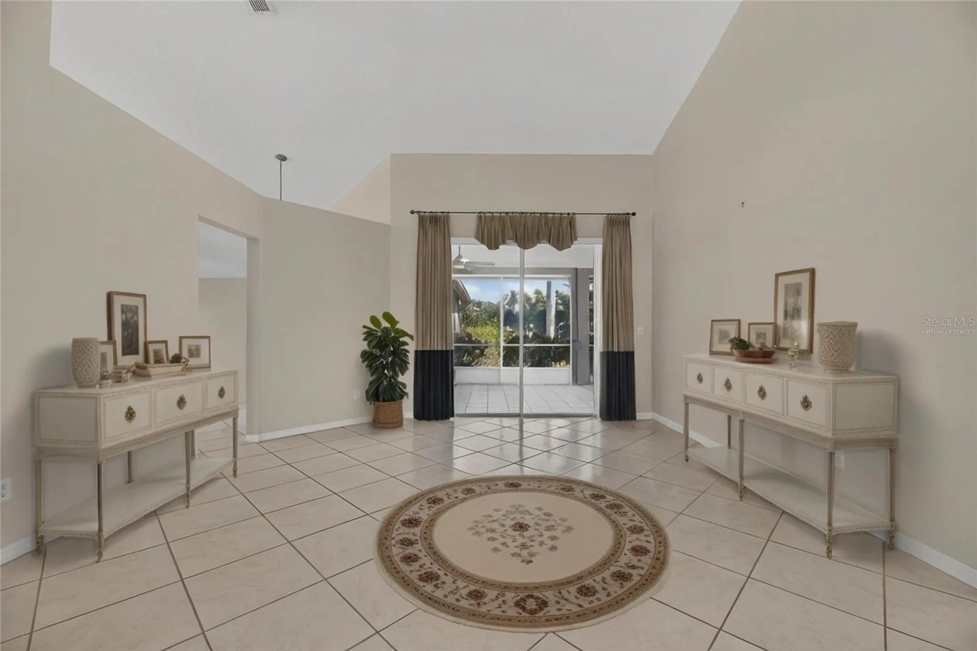 16604 Lake Heather Drive Tampa FL 33618