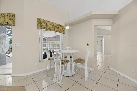 16604 Lake Heather Drive Tampa FL 33618